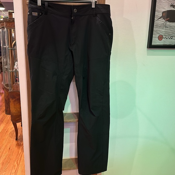 Nearly new KUHL pants - Picture 3 of 10